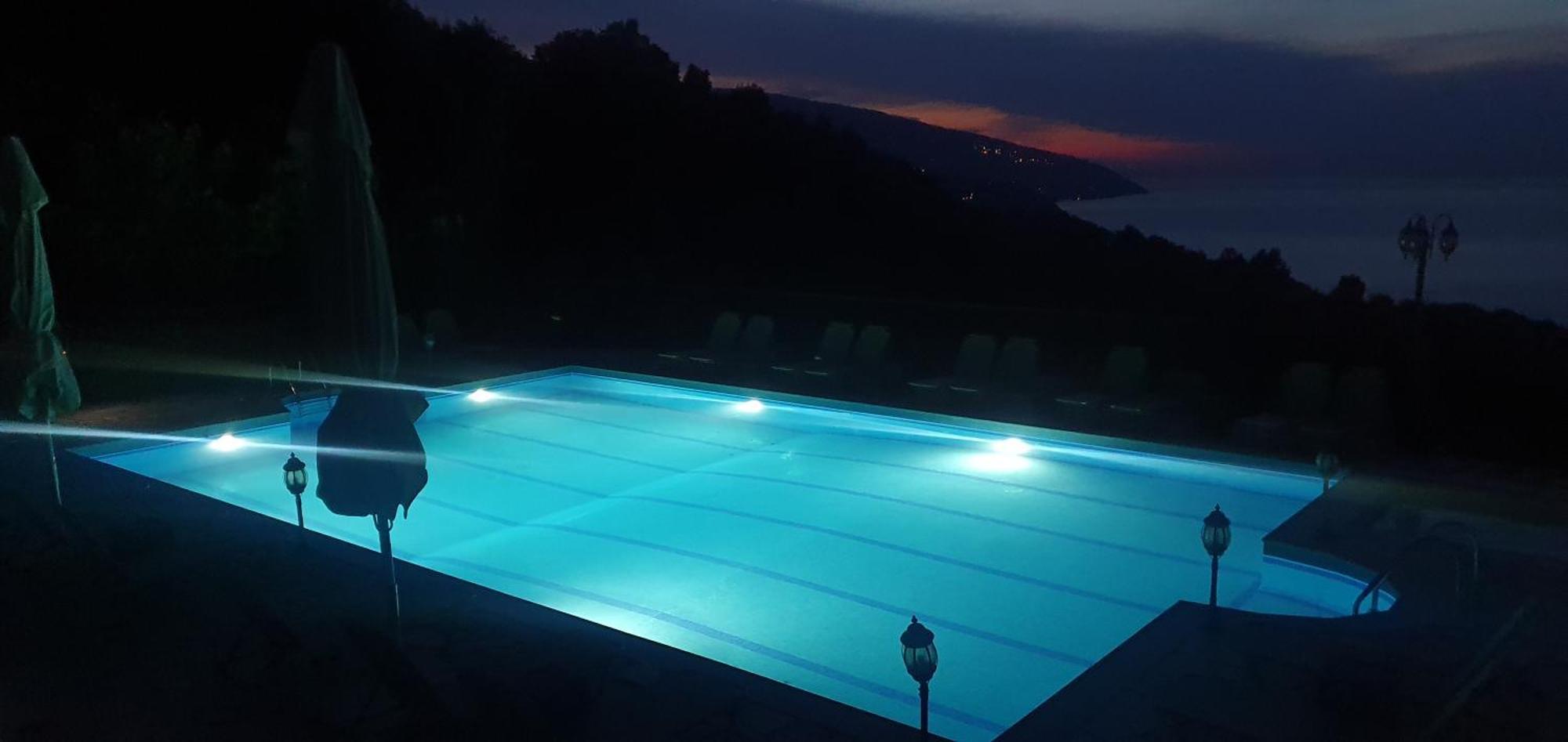 Hotel Aglaida Apartments 차가라다 외부 사진